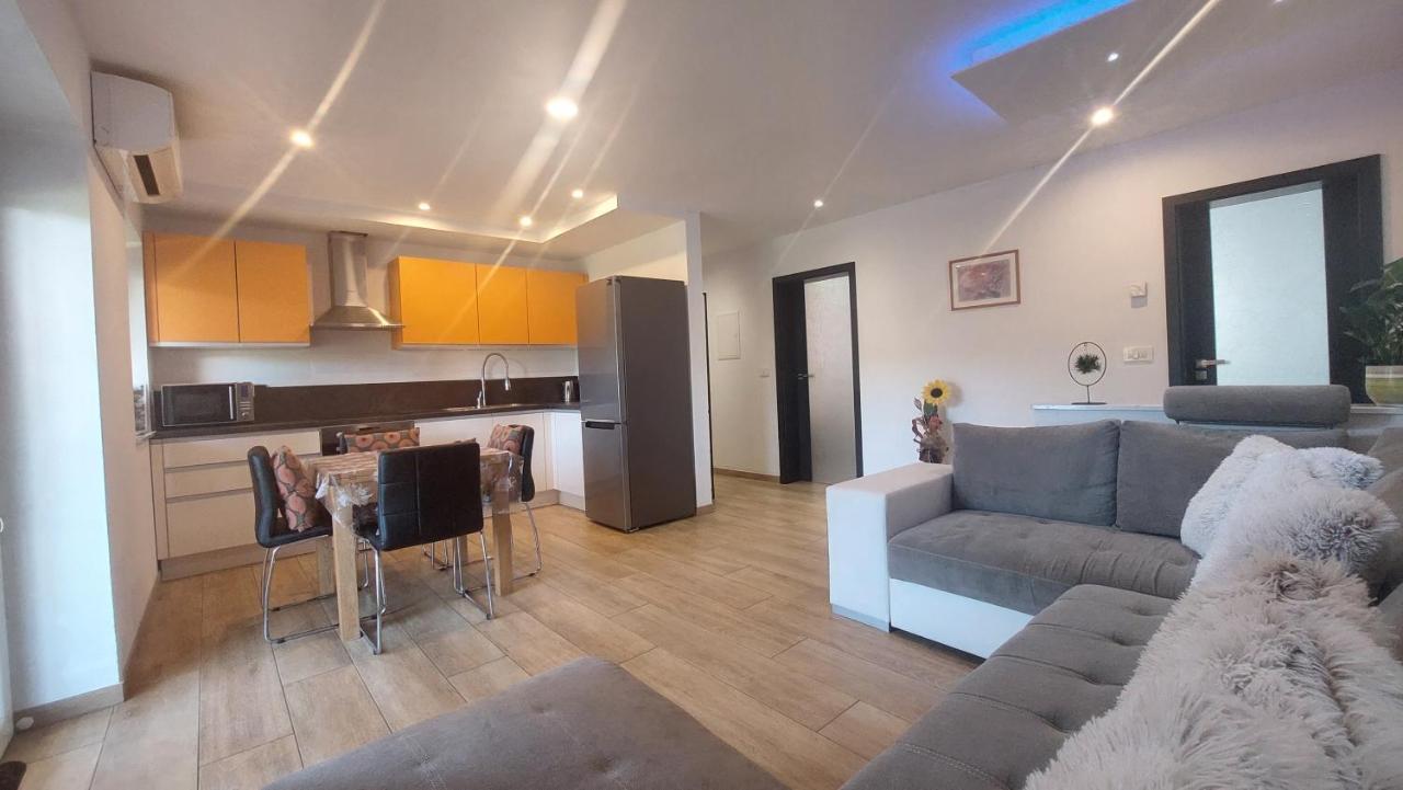Istrian Lux Residence Koper Exterior photo
